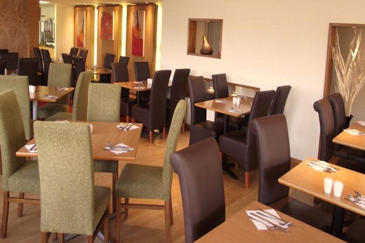 Premier Inn London 엔필드 외부 사진