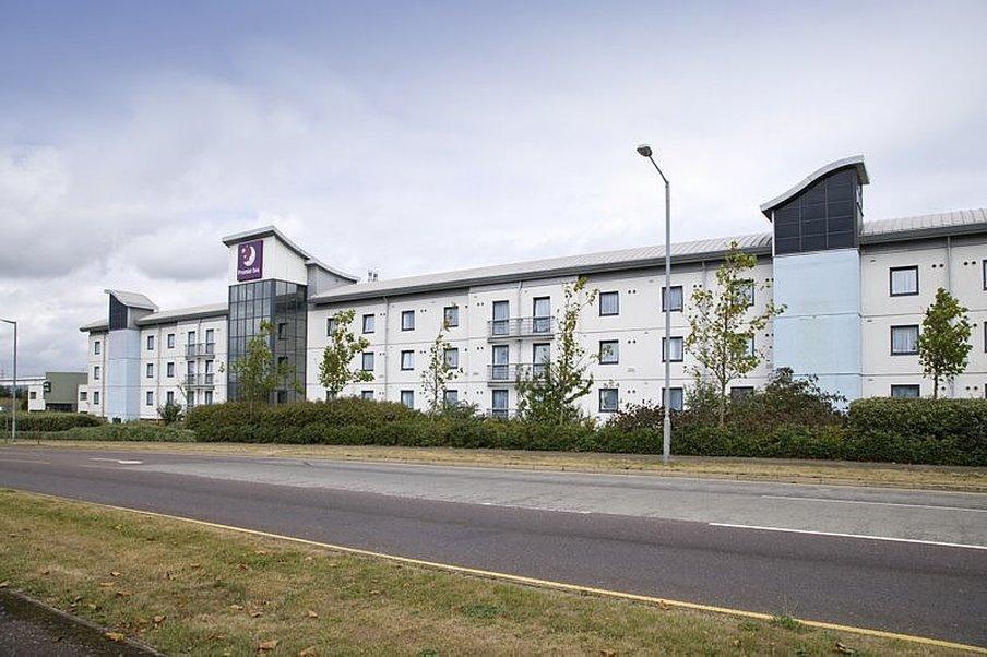 Premier Inn London 엔필드 외부 사진